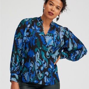 NWT Chico’s Scroll Print Pleated Shirt Blouse Blue Black Crepe Style Accordian 2
